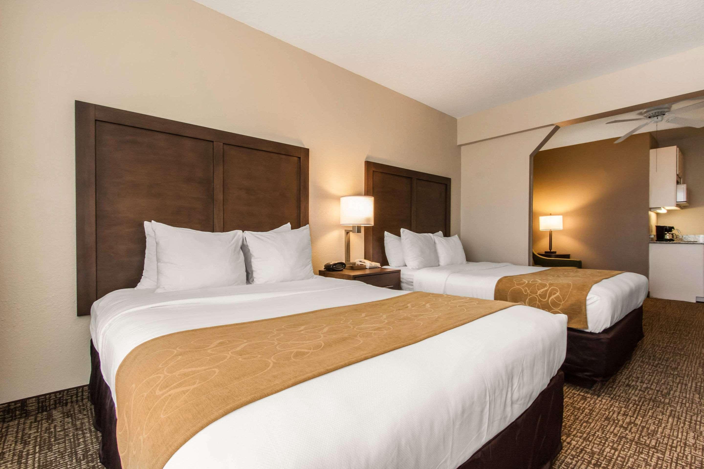 Comfort Suites Maingate East Celebration Exterior photo