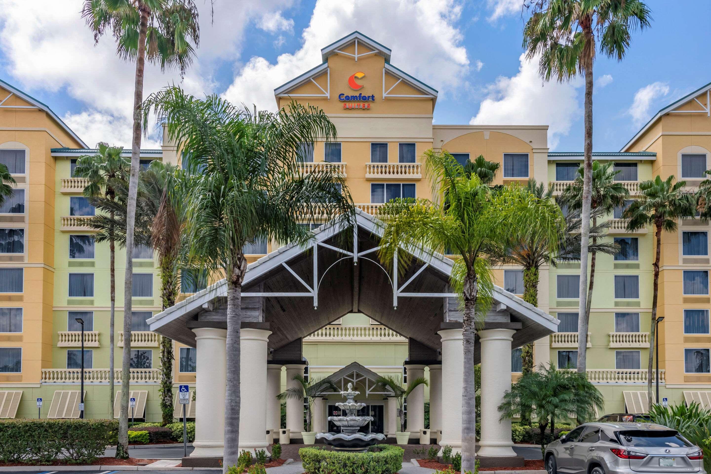 Comfort Suites Maingate East Celebration Exterior photo